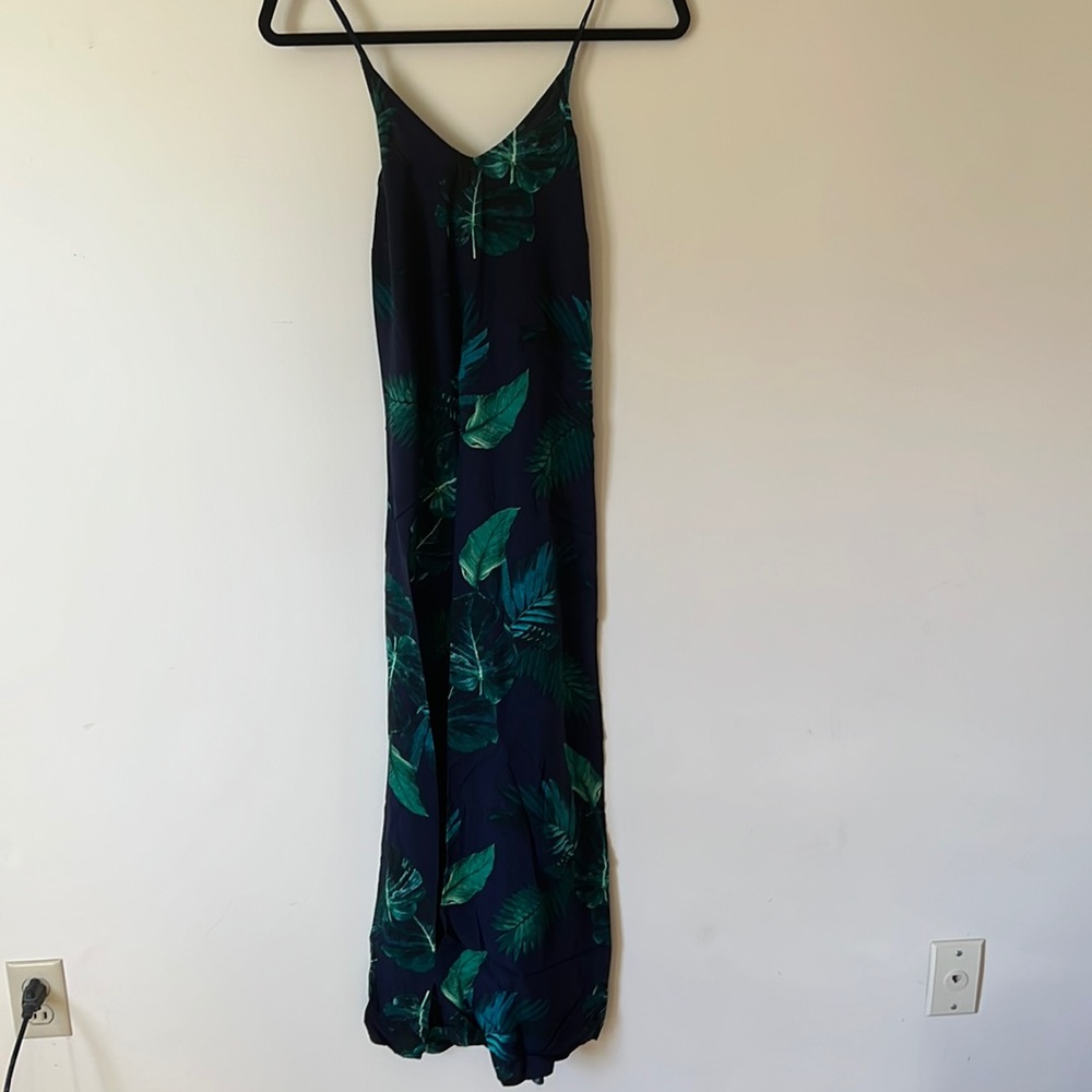 Old Navy Spaghetti Trap Long Dress